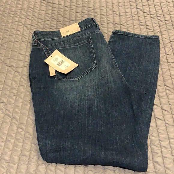 NYDJ AMI Skinny Jeans - Picture 6 of 6